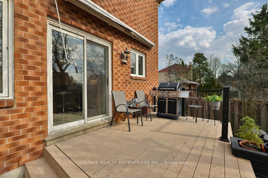 3022 Dalehurst Mississauga,ON L5N 6M8 — Photo 41