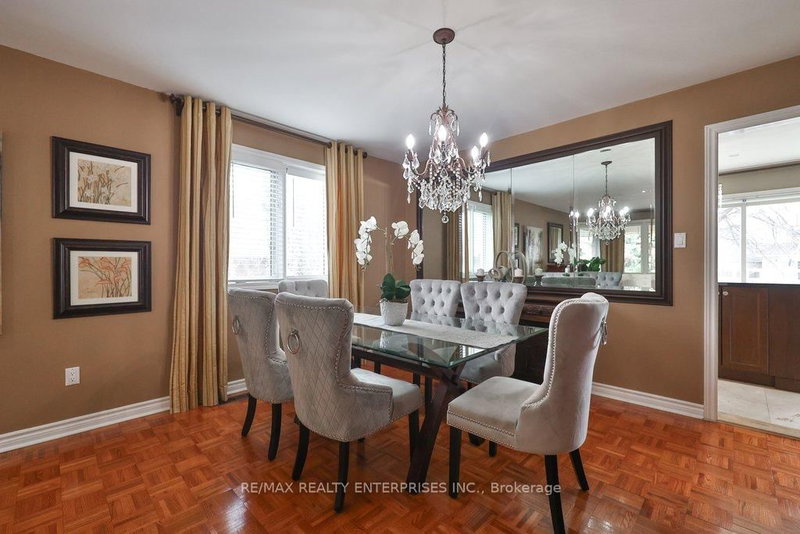 3022 Dalehurst Mississauga,ON L5N 6M8 — Photo 8