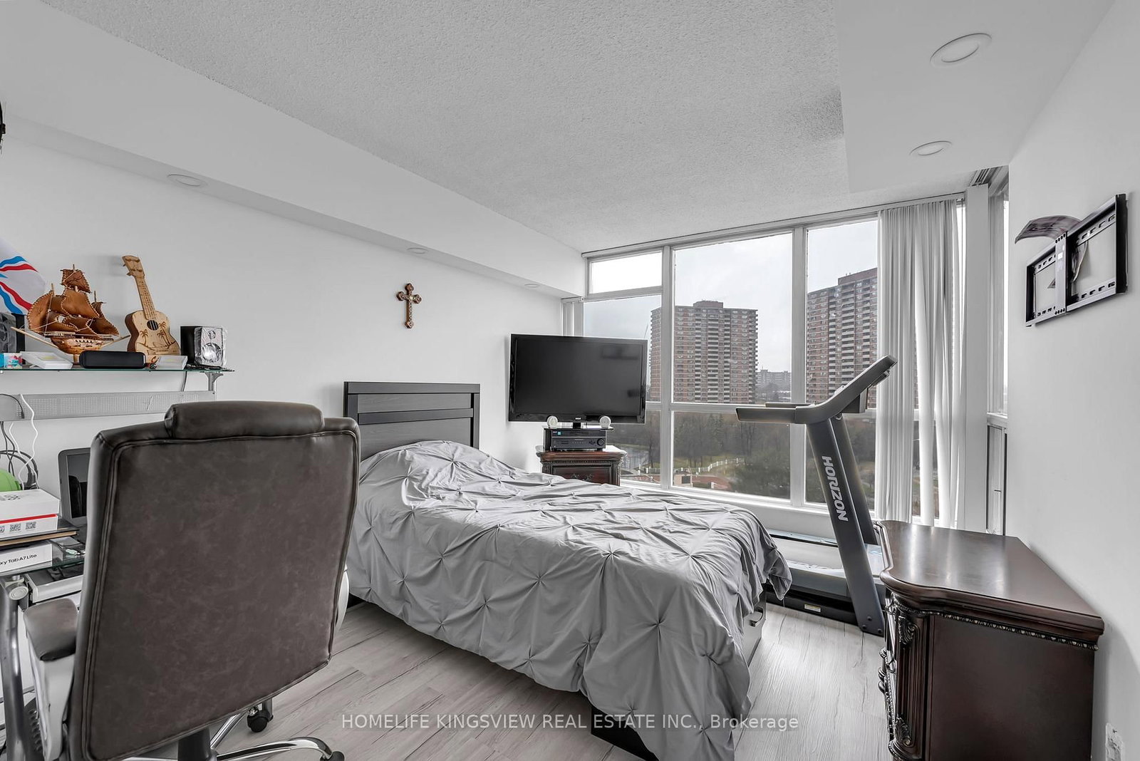 1 Rowntree Road, Unit 806 - Photo 14