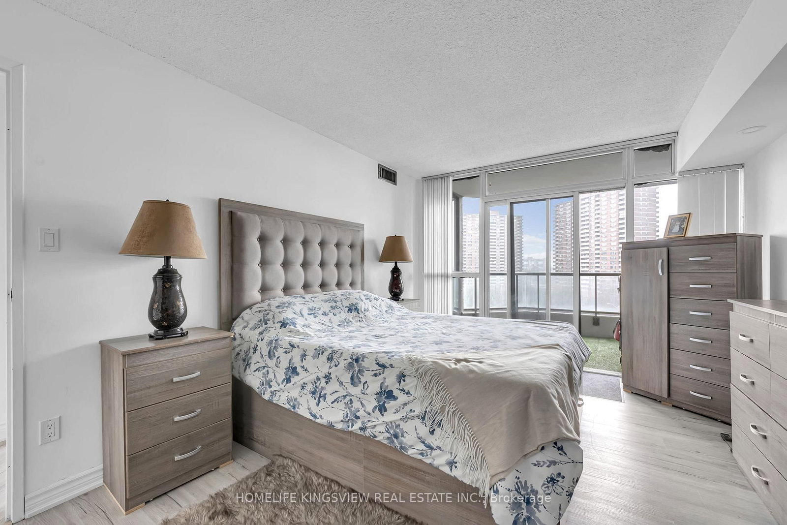 1 Rowntree Road, Unit 806 - Photo 20