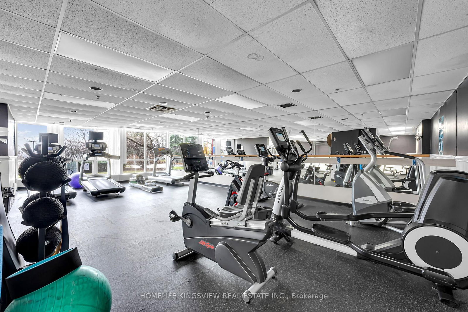 1 Rowntree Road, Unit 806 - Photo 38