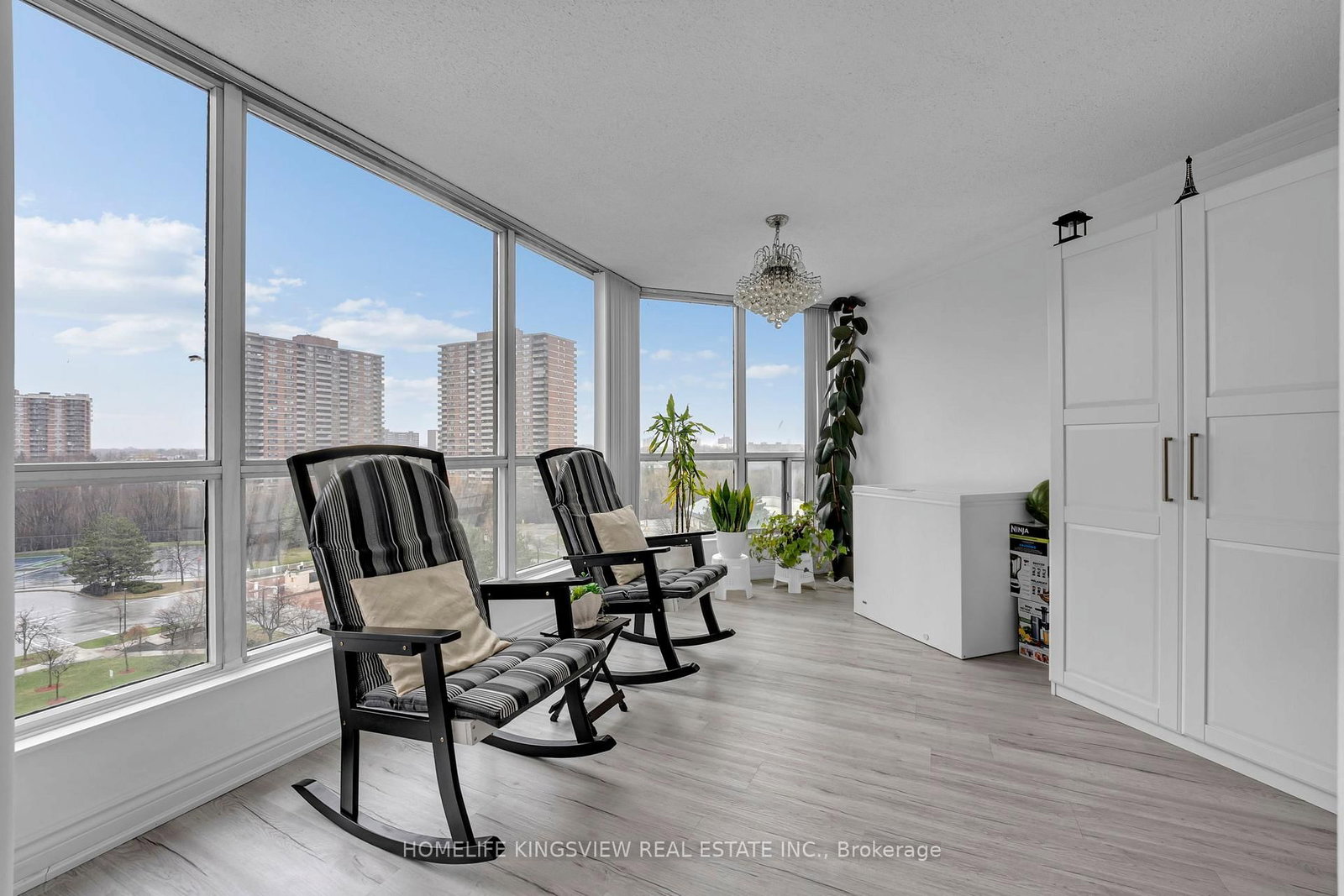 1 Rowntree Road, Unit 806 - Photo 9