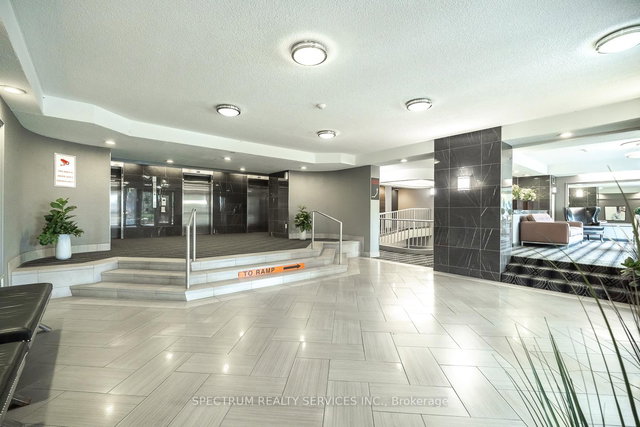 2104 - 8 Lisa Street