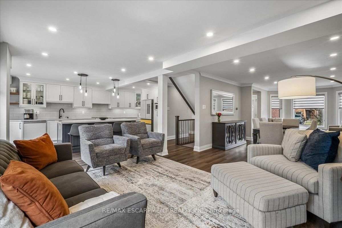 1083 Old Oak Drive - Photo 18