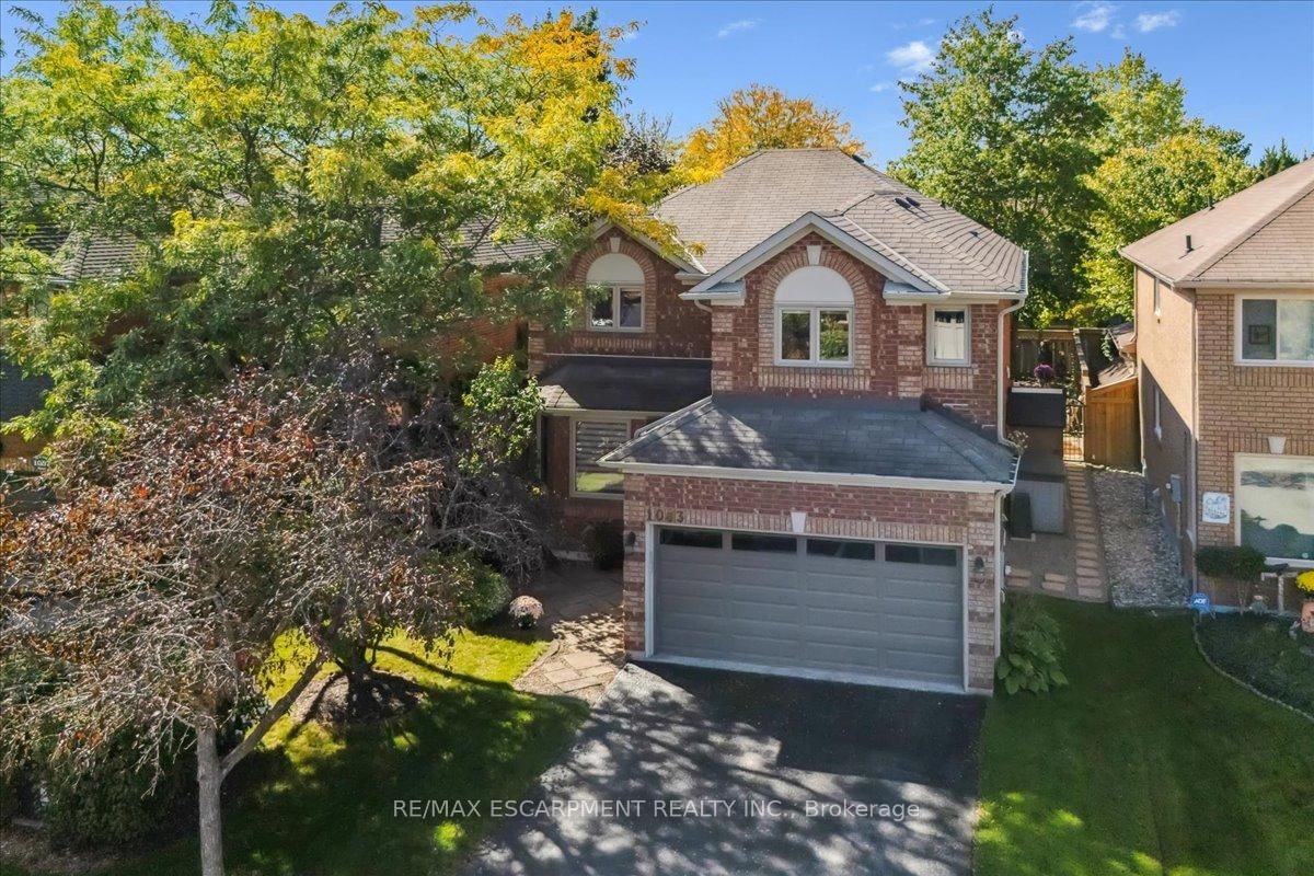 1083 Old Oak Drive - Photo 3