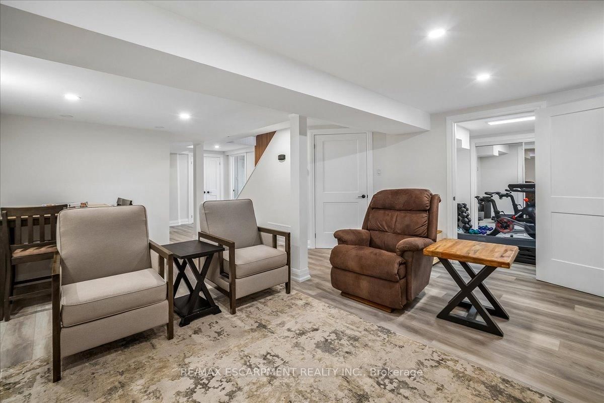 1083 Old Oak Drive - Photo 36