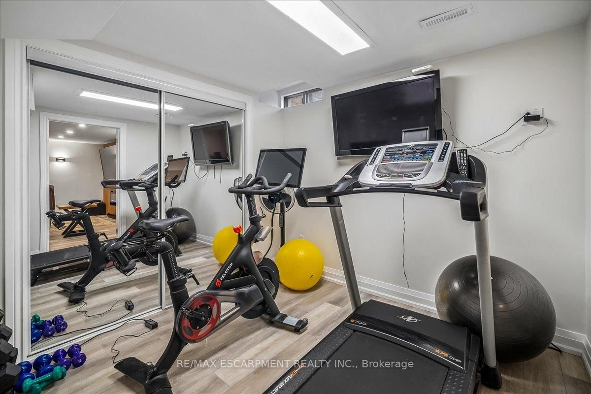 1083 Old Oak Drive - Photo 38