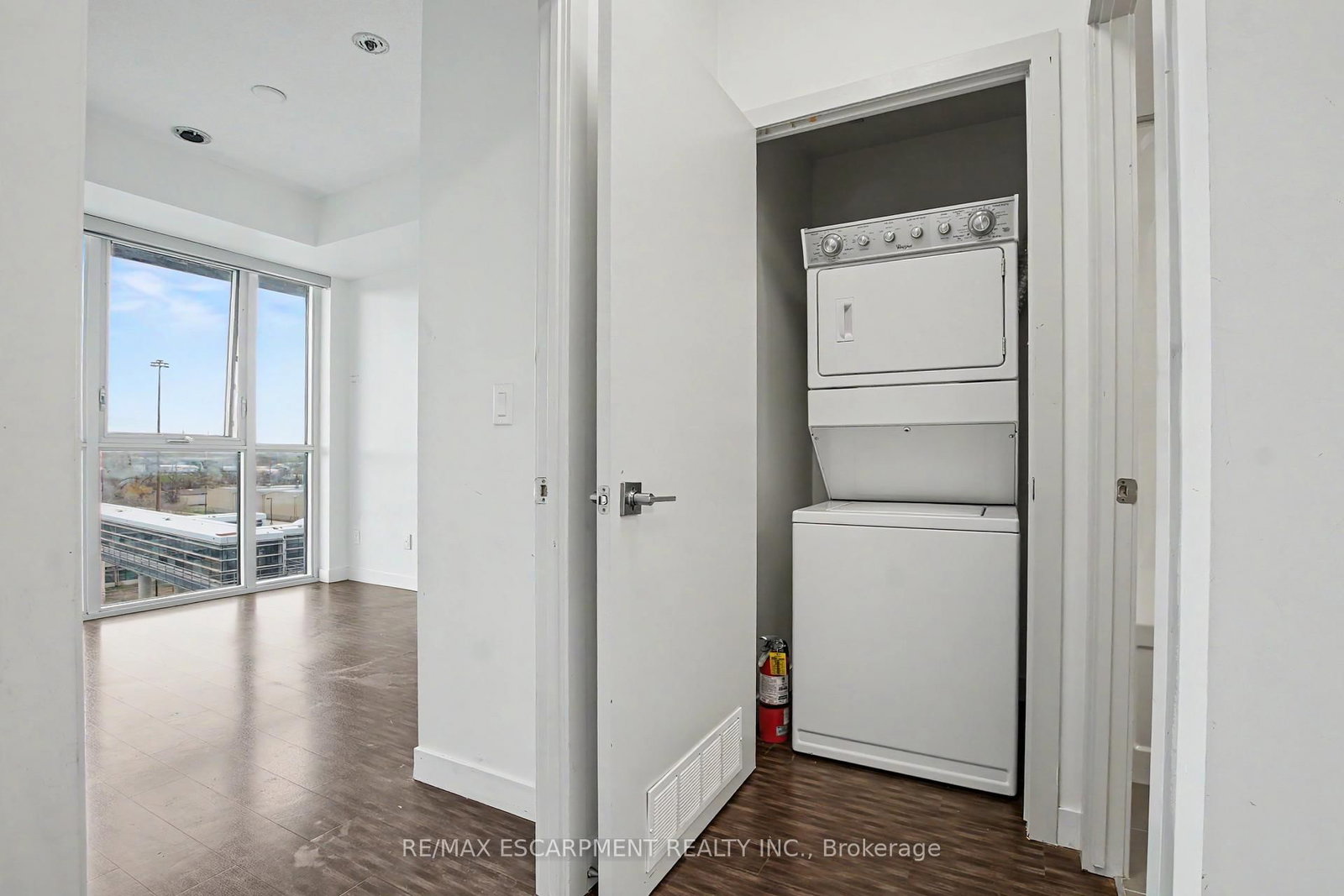 2081 Fairview Street, Unit 703 - Photo 14