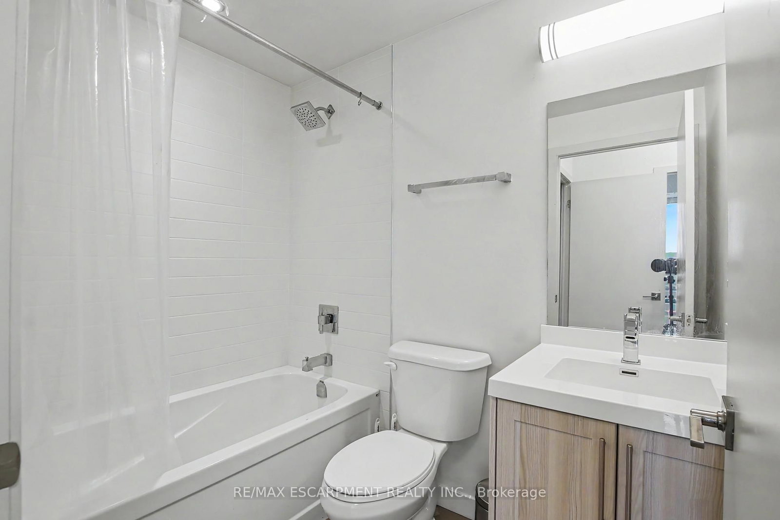 2081 Fairview Street, Unit 703 - Photo 15