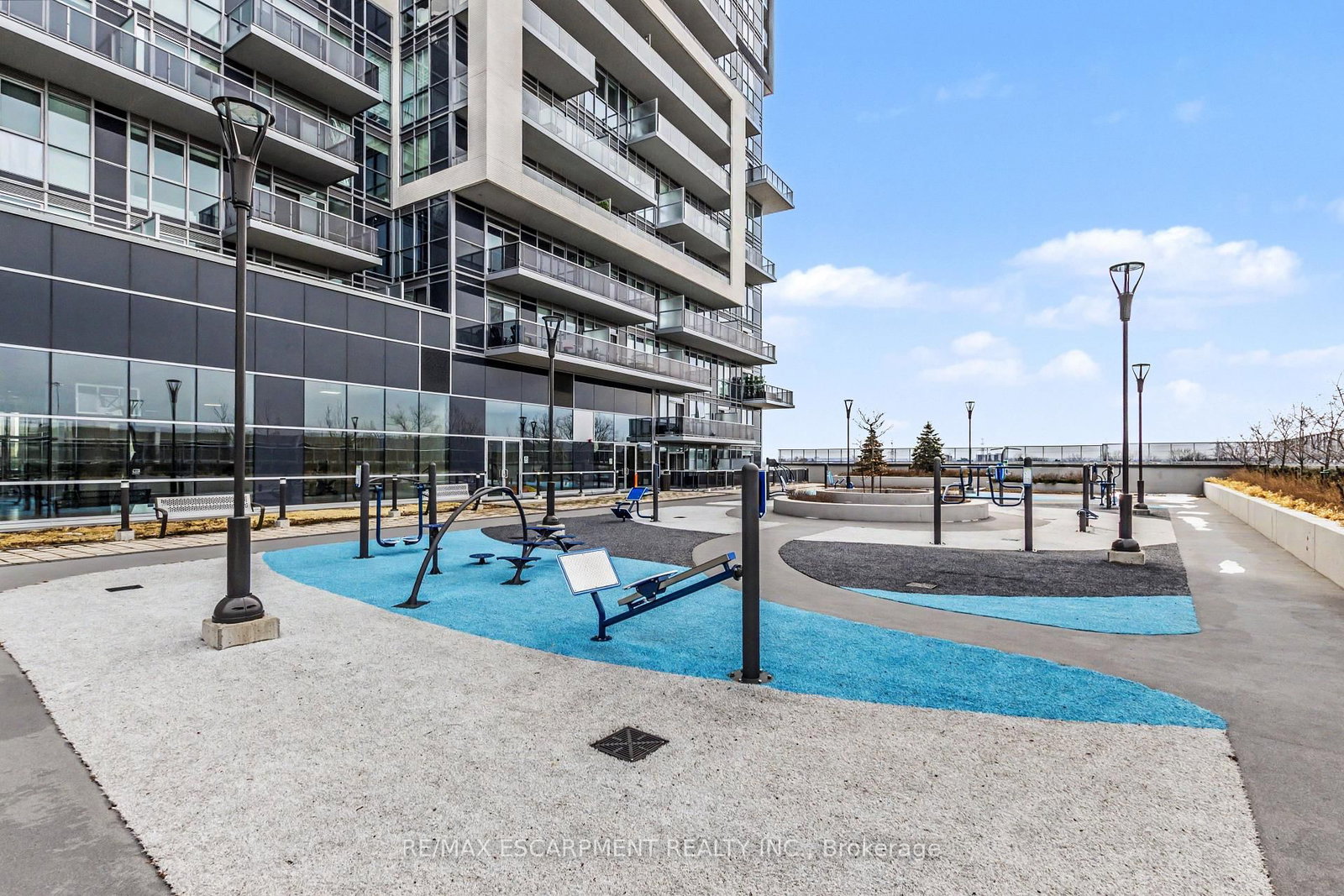 2081 Fairview Street, Unit 703 - Photo 32