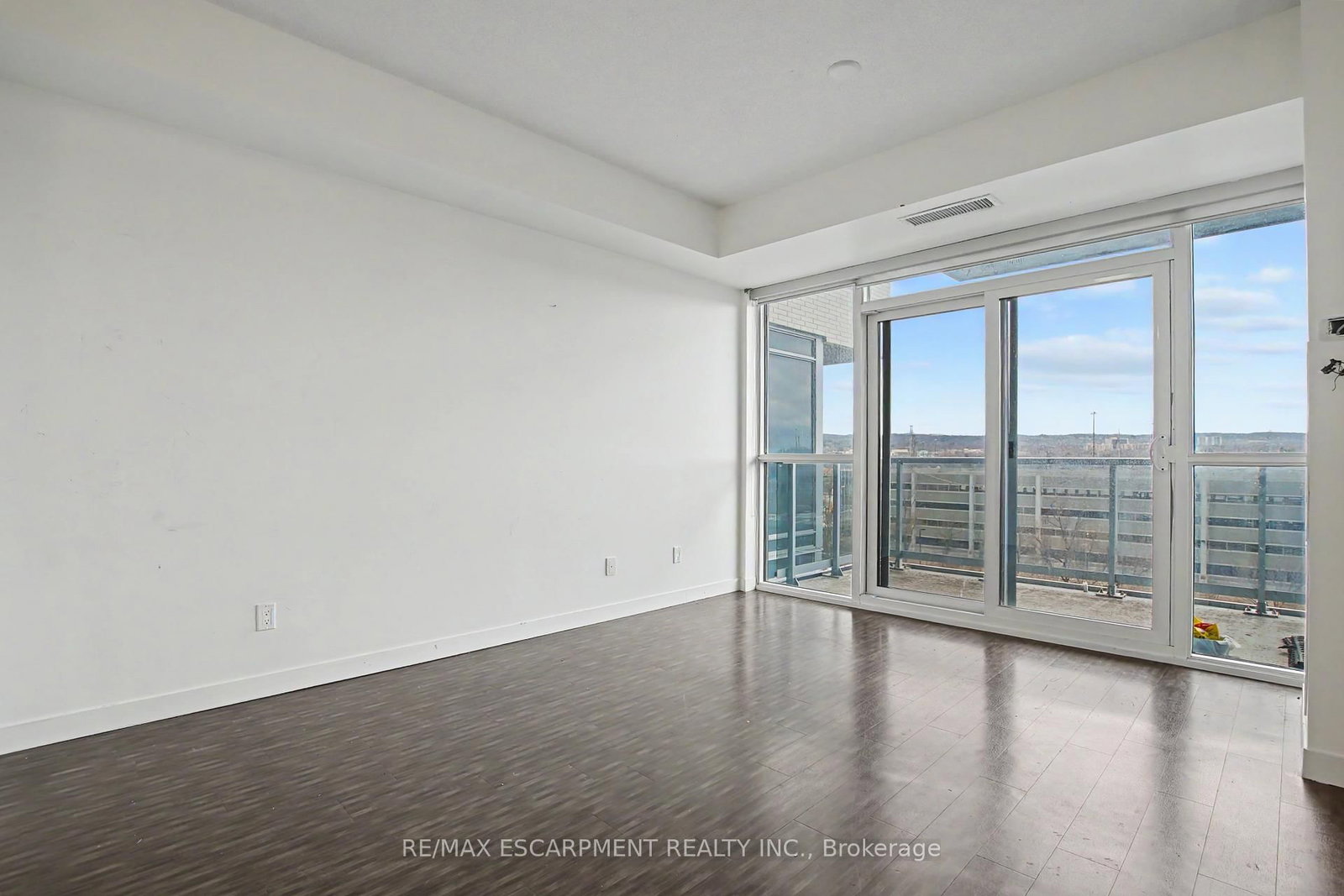 2081 Fairview Street, Unit 703 - Photo 9