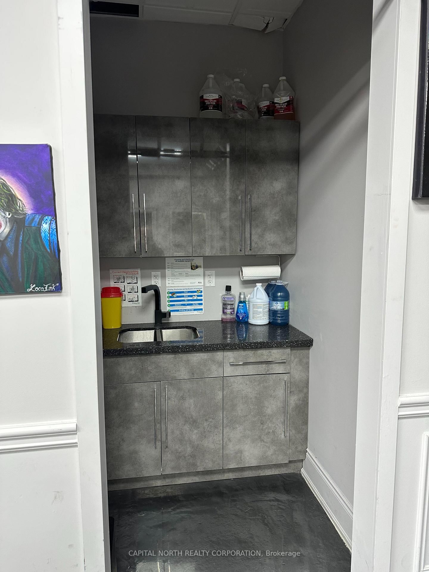 8770 The Gore Road, Unit 2 - Photo 11