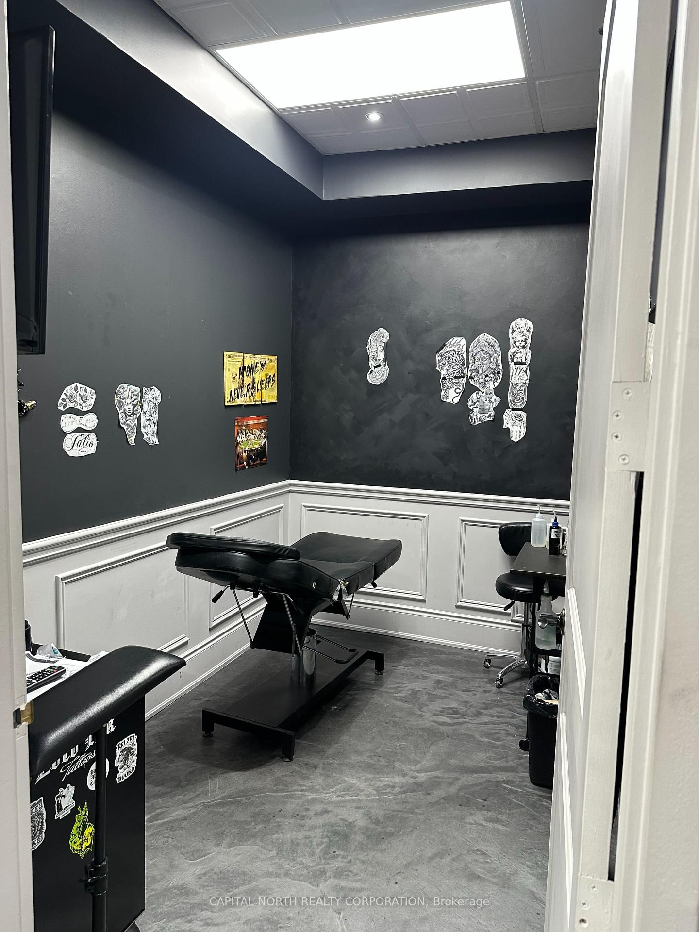 8770 The Gore Road, Unit 2 - Photo 6