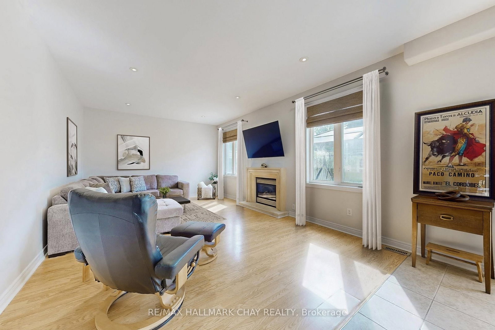 Detached House for sale at 76 Cobblestone Court, Brampton, Ontario, L6R 2S4 - Sandringham-Wellington - MLS: W12997374