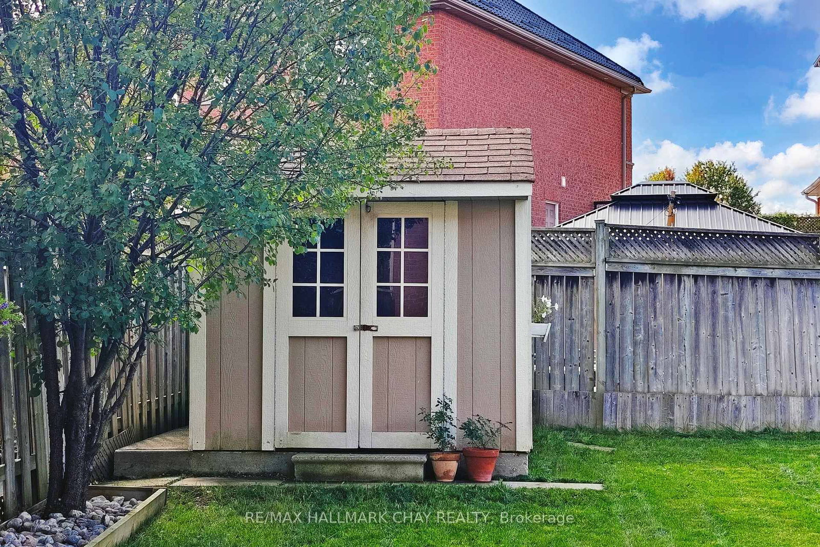 Detached House for sale at 76 Cobblestone Court, Brampton, Ontario, L6R 2S4 - Sandringham-Wellington - MLS: W12997374