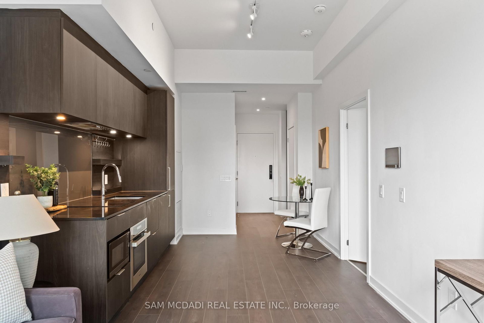 28 Ann Street, Unit 813 - Photo 11