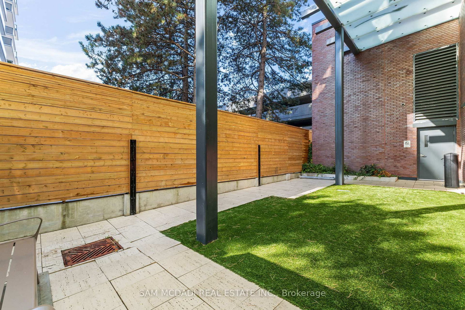 28 Ann Street, Unit 813 - Photo 24