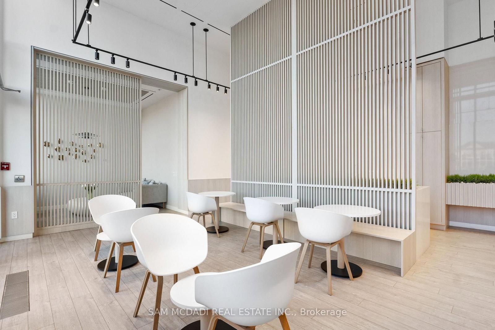 28 Ann Street, Unit 813 - Photo 28