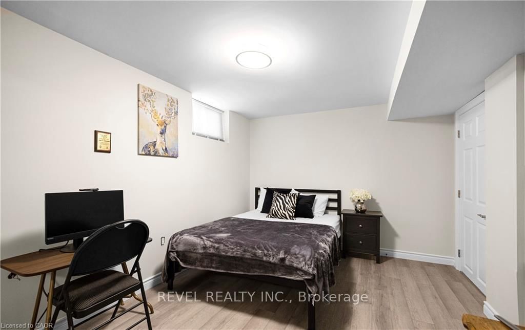 38 Birgitta Crescent, Unit LOWER - Photo 6