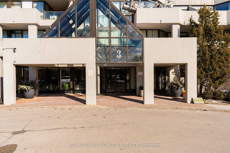 1906 - 3 Rowntree Rd, Toronto, M9V 5G8 | Image 2