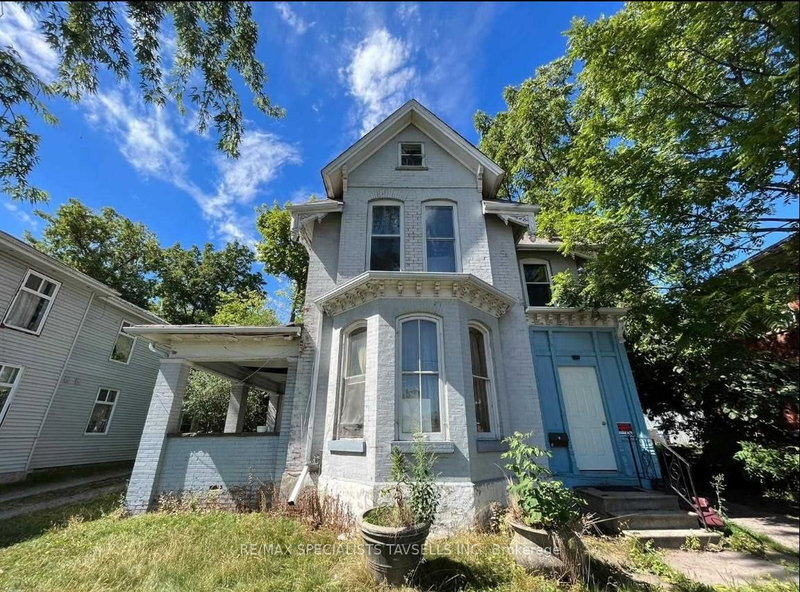 47 Elizabeth St N, Brampton, Ontario