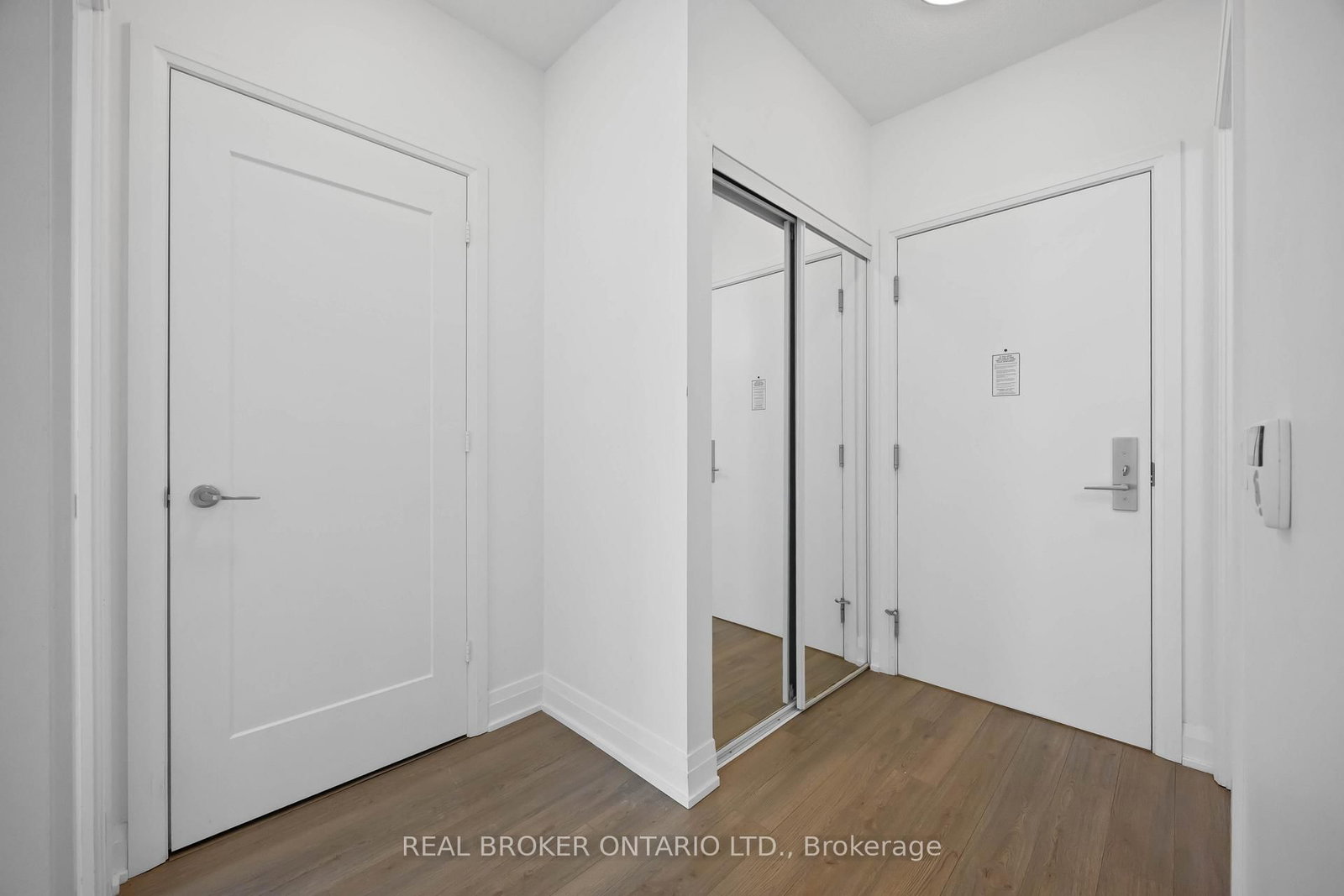 Condo for sale at 302-56 Annie Craig Drive, Toronto, Ontario, M8V 0C5 - Mimico - MLS: W12997582