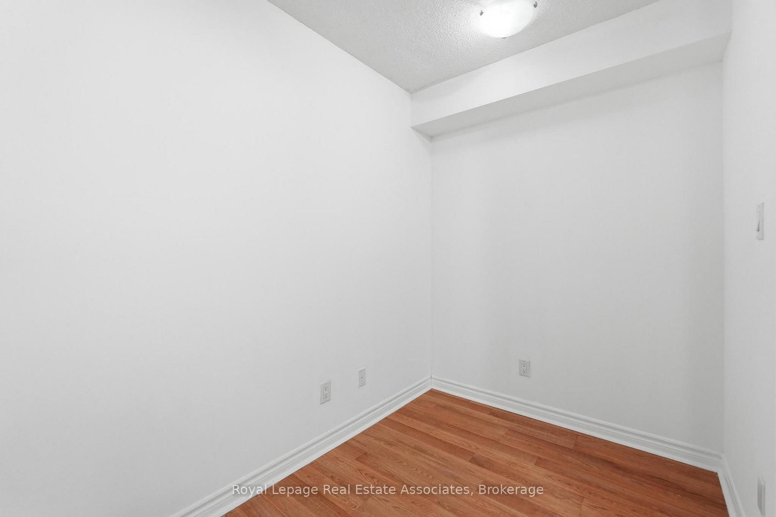 3880 Duke Of York Boulevard, Unit 2208 - Photo 6