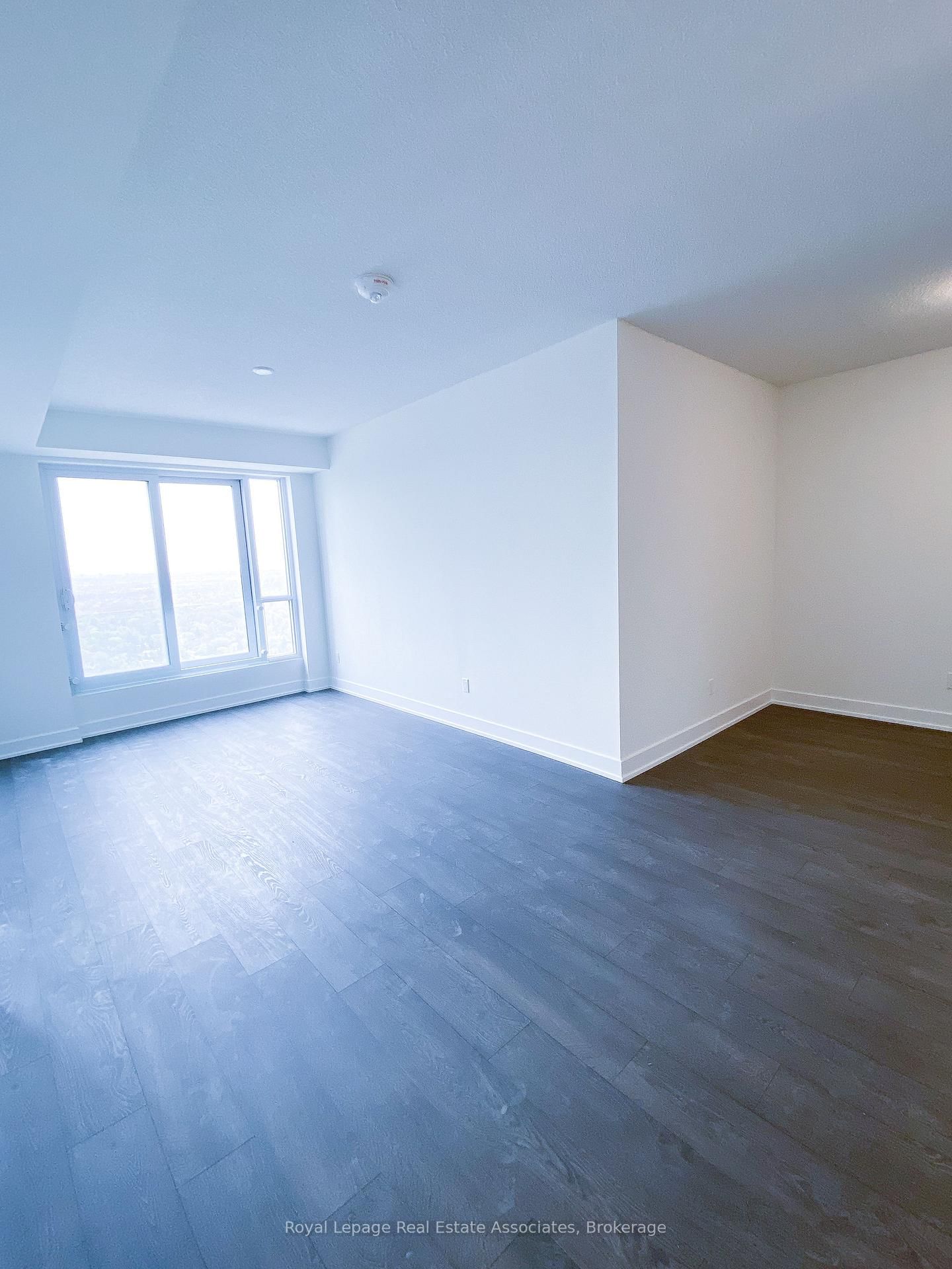 7 Mabelle Avenue, Unit 3306 - Photo 2