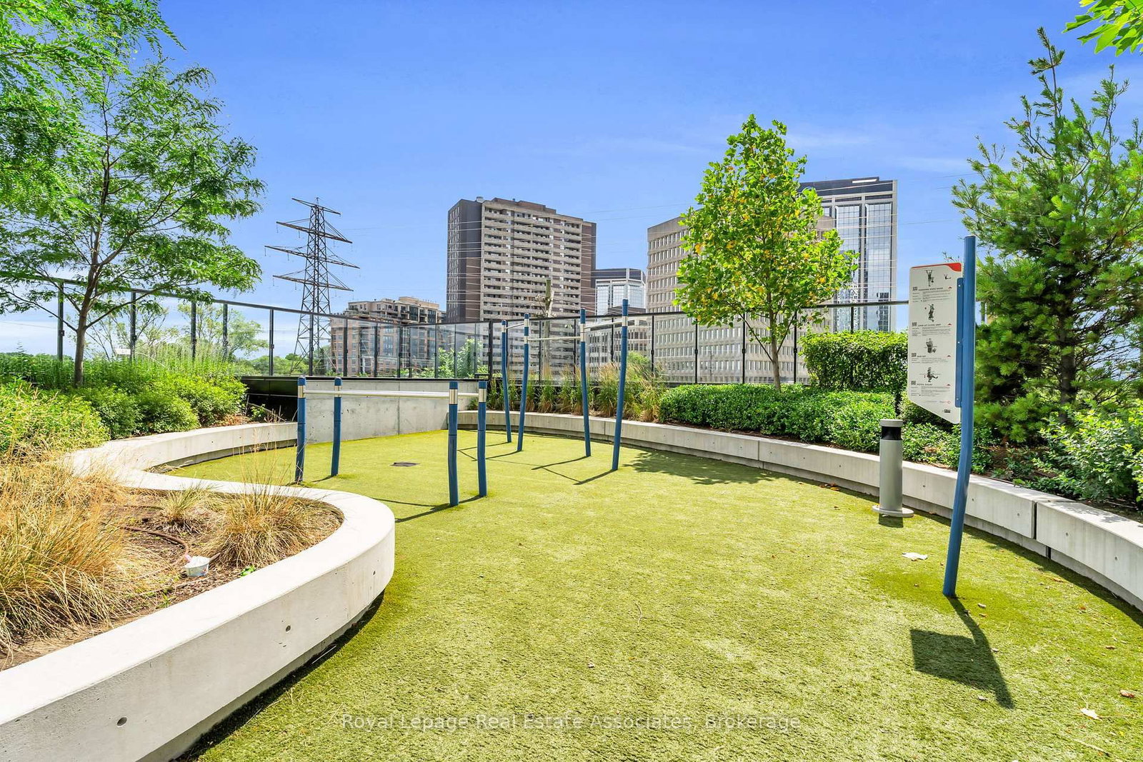 7 Mabelle Avenue, Unit 3306 - Photo 22