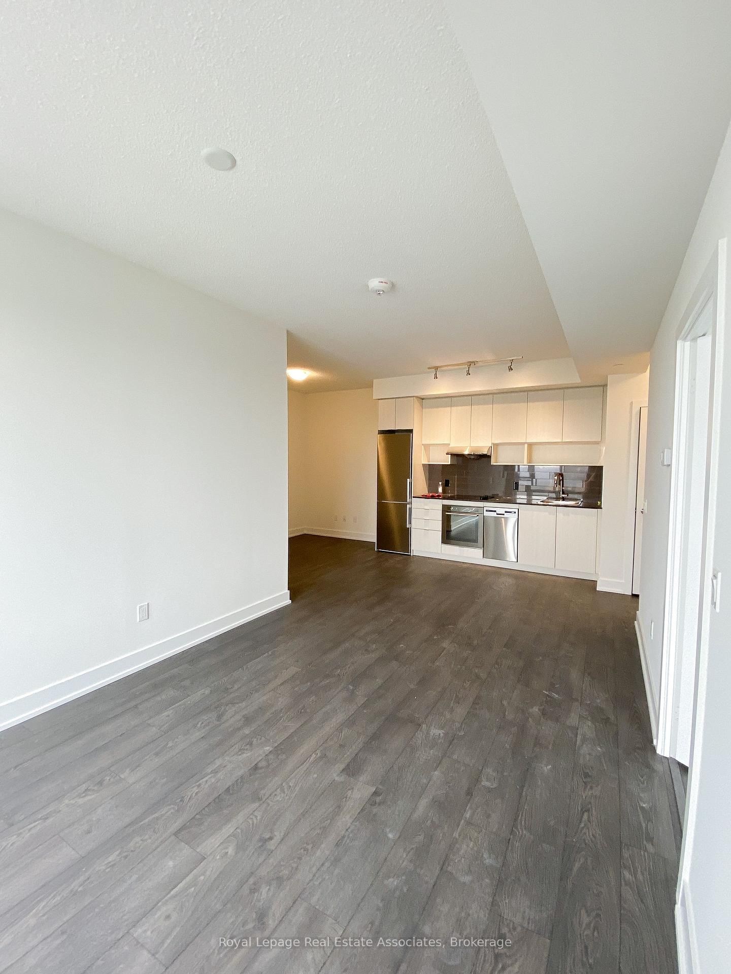 7 Mabelle Avenue, Unit 3306 - Photo 4