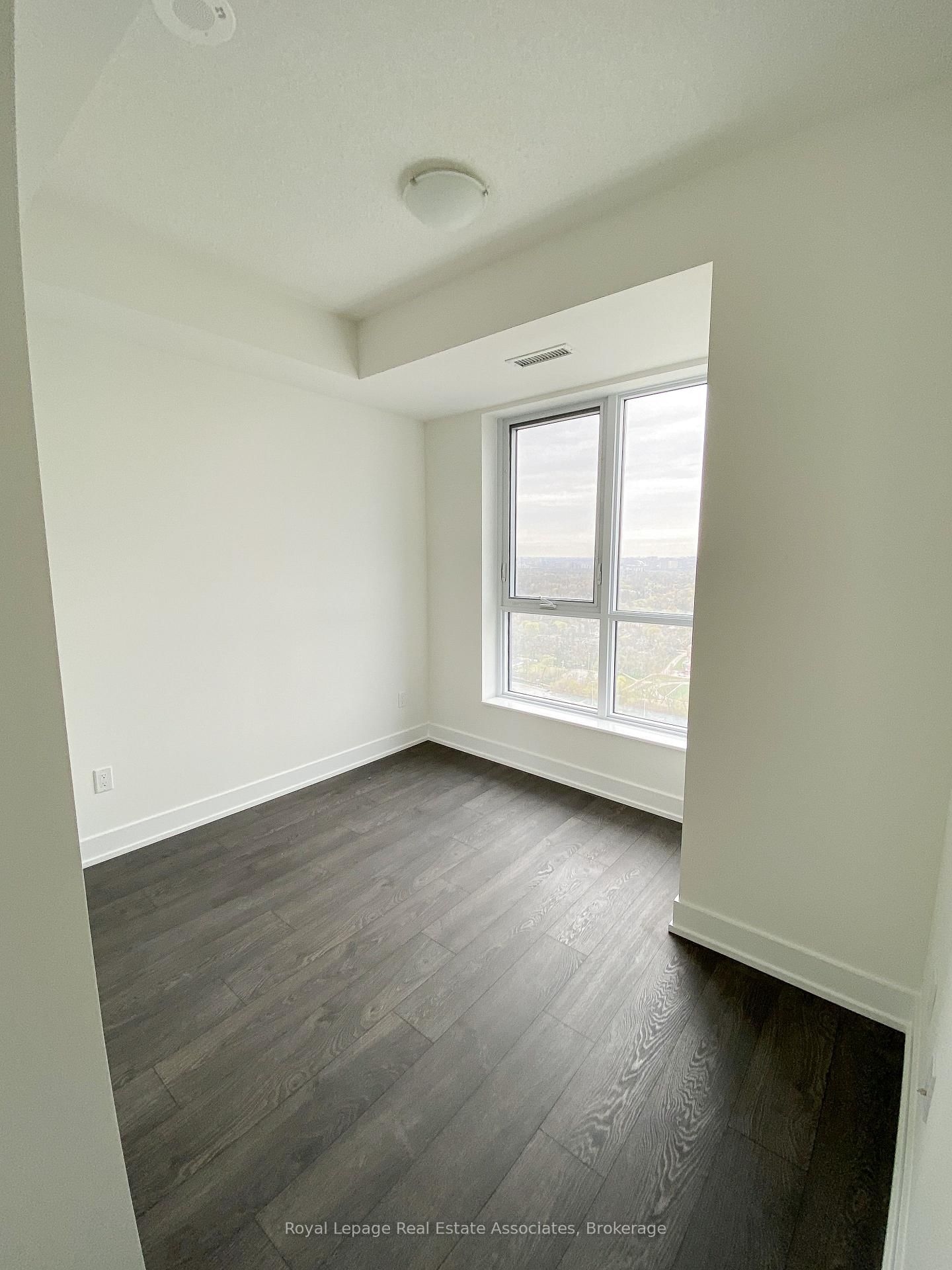 7 Mabelle Avenue, Unit 3306 - Photo 5