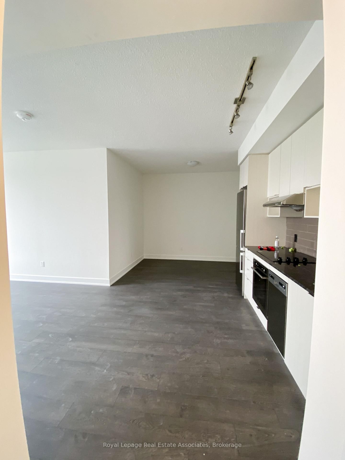 7 Mabelle Avenue, Unit 3306 - Photo 7