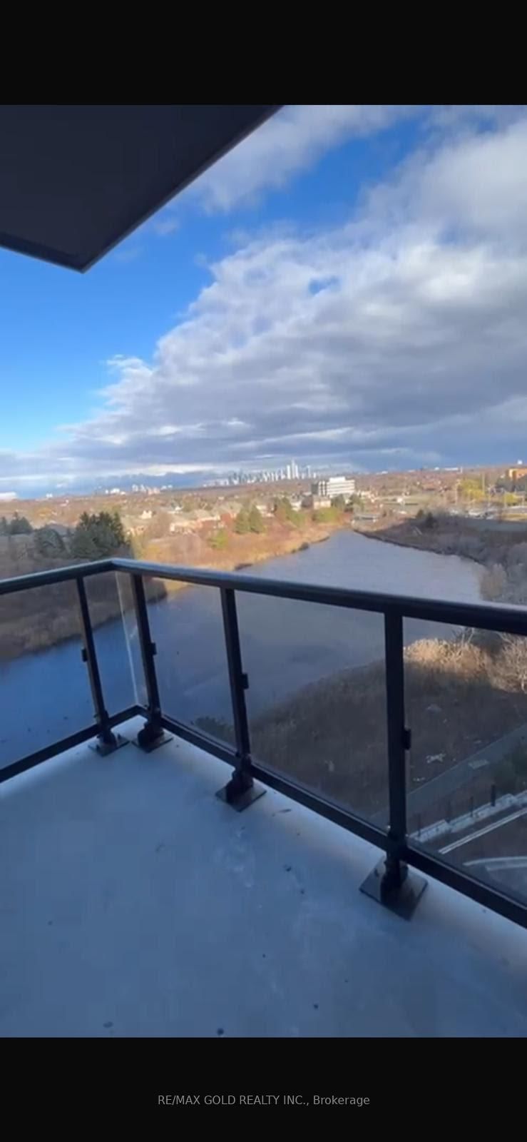 2495 Eglinton Avenue W, Unit 614 - Photo 11