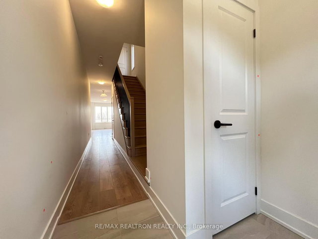 3044 Robert Lamb Boulevard