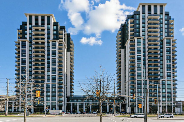 303 - 202 Burnhamthorpe Road E