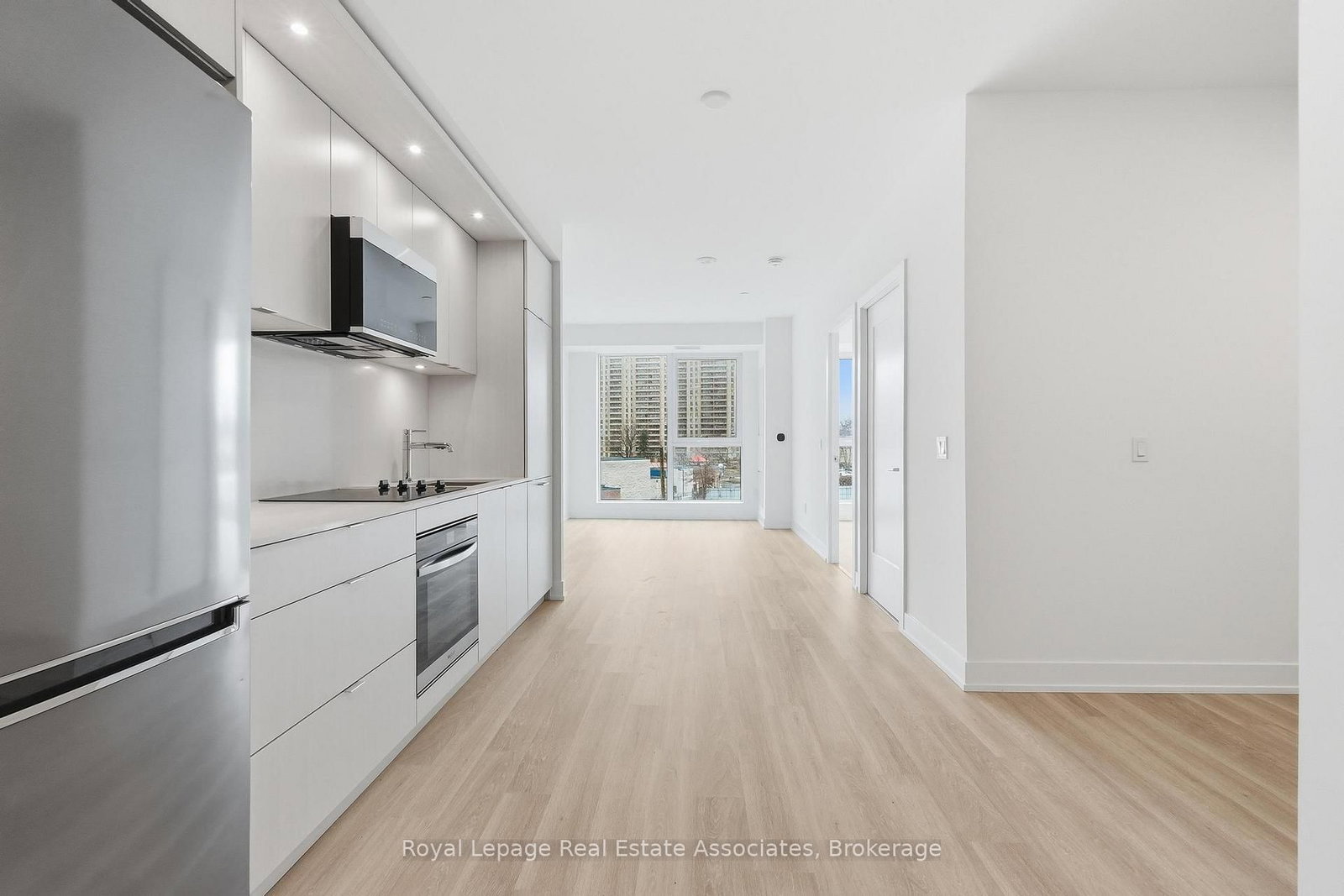 25 Cordova Avenue, Unit 416