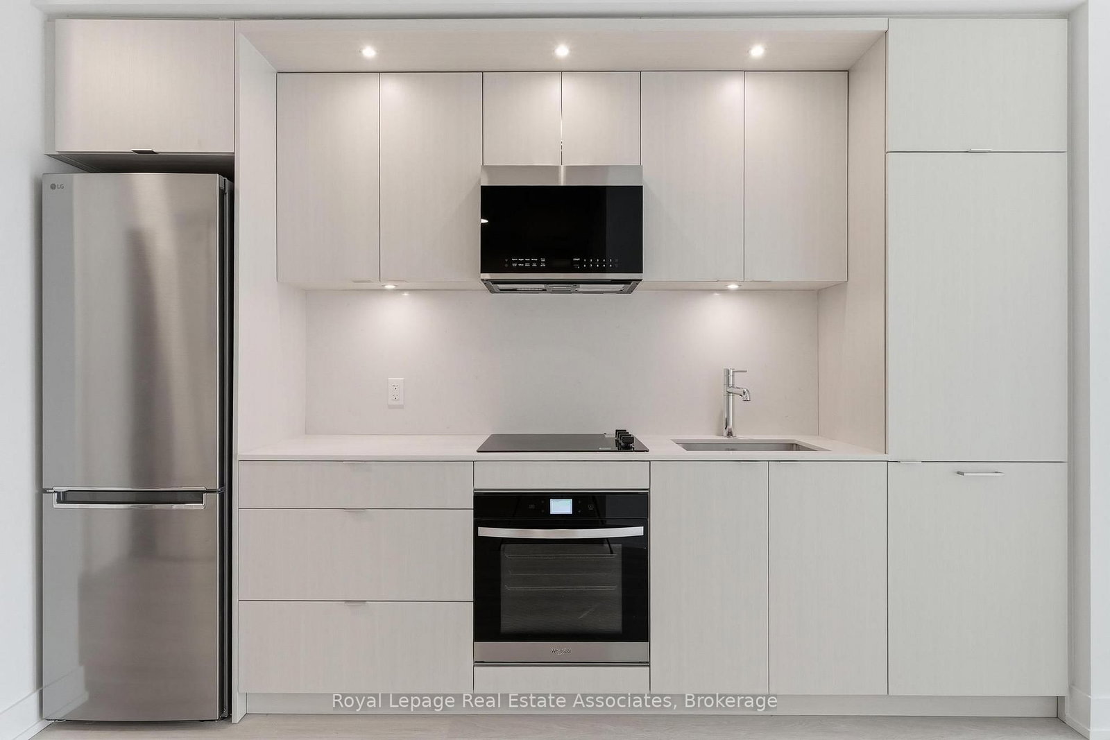 25 Cordova Avenue, Unit 416 - Photo 3