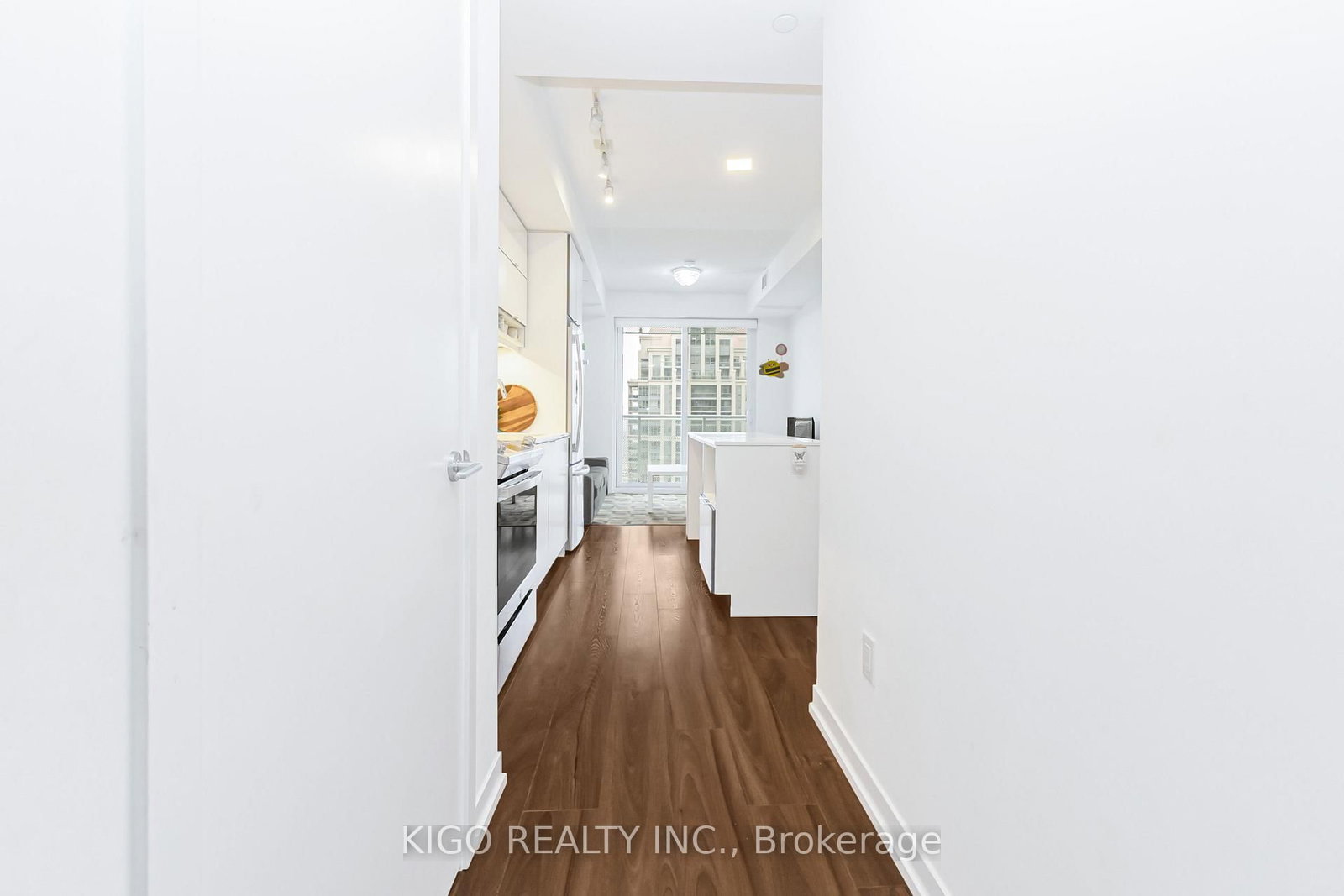 4065 Confederation Parkway, Unit 2406 - Photo 9