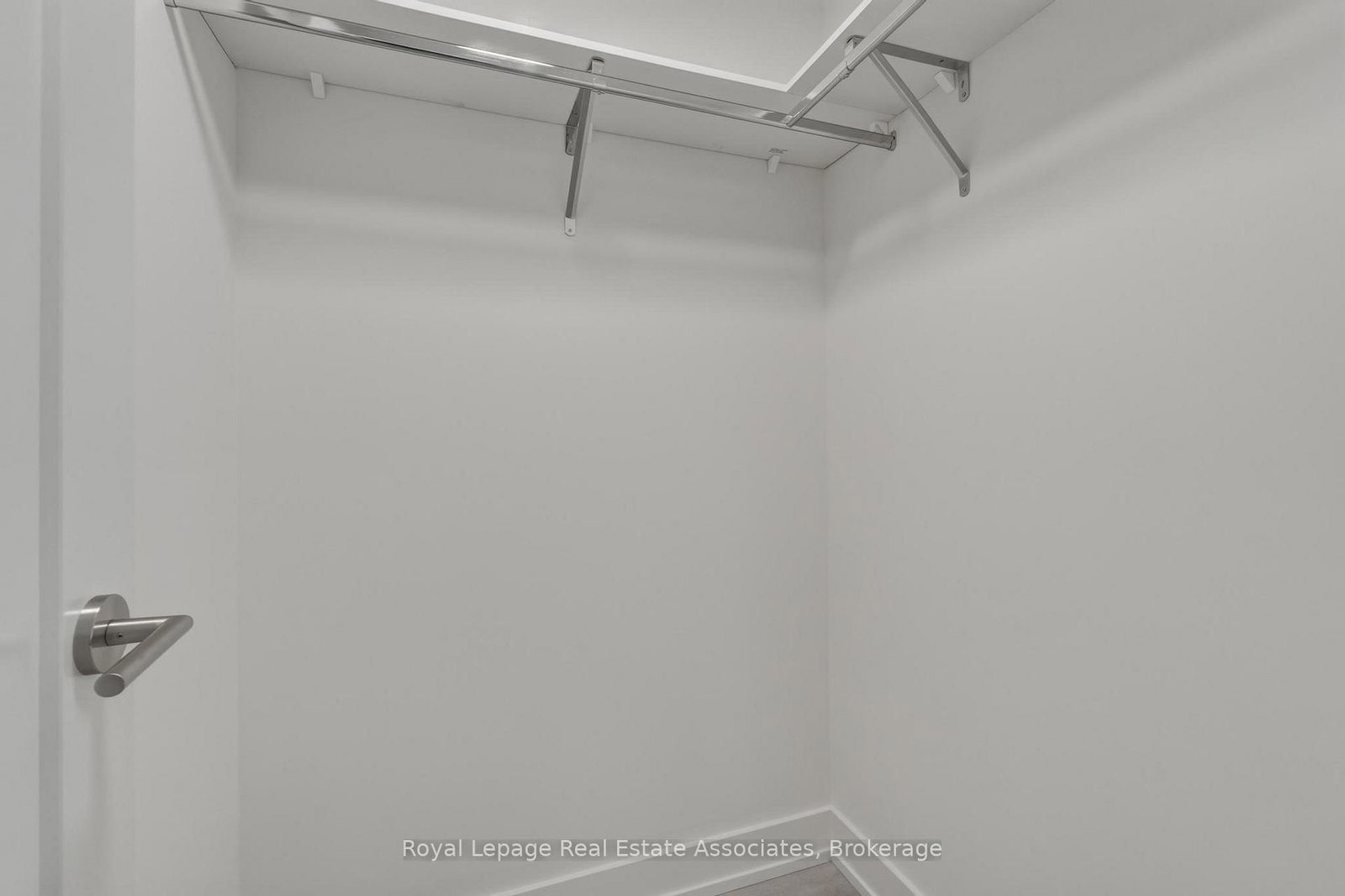 25 Cordova Avenue, Unit 1013 - Photo 16