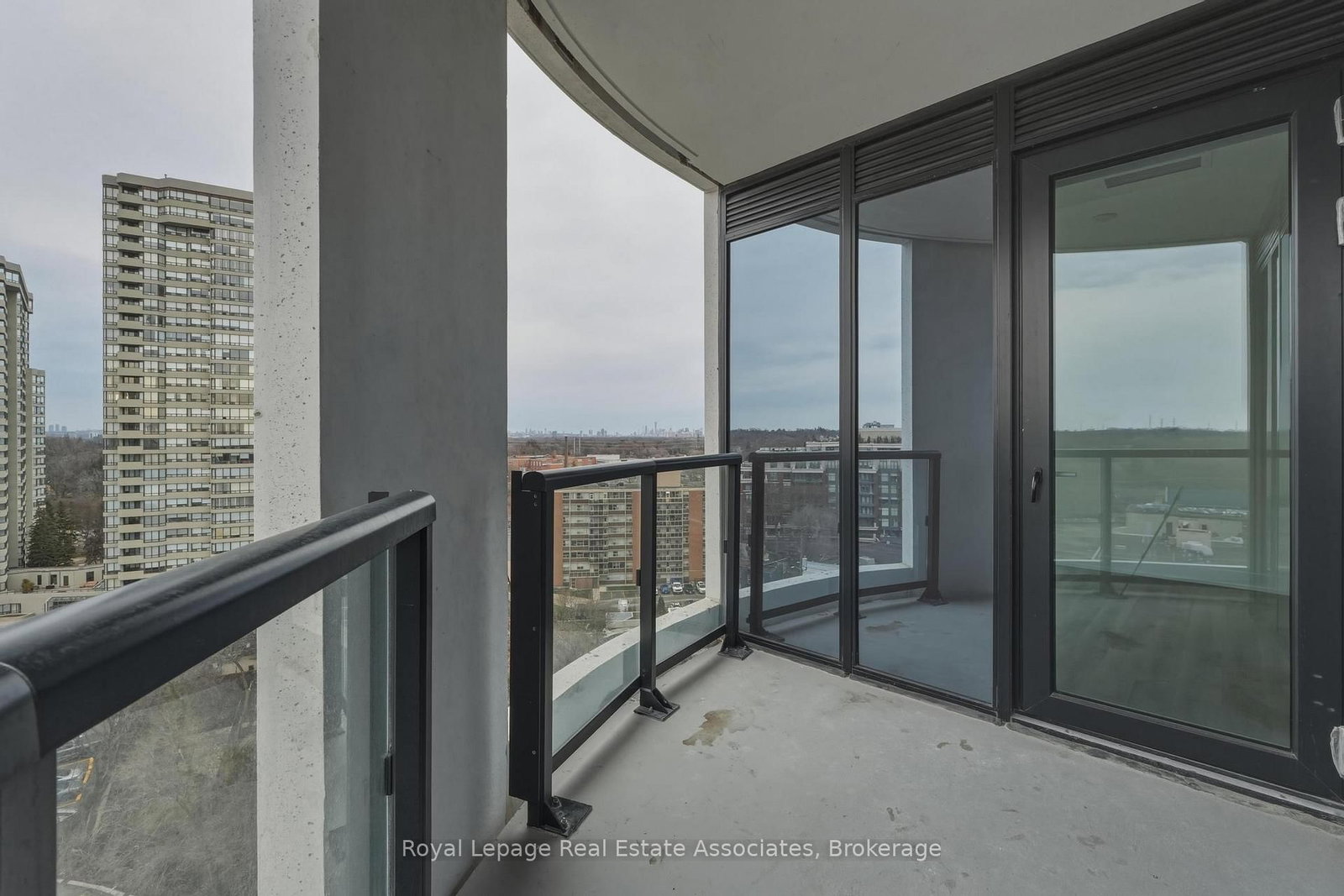 25 Cordova Avenue, Unit 1013 - Photo 26