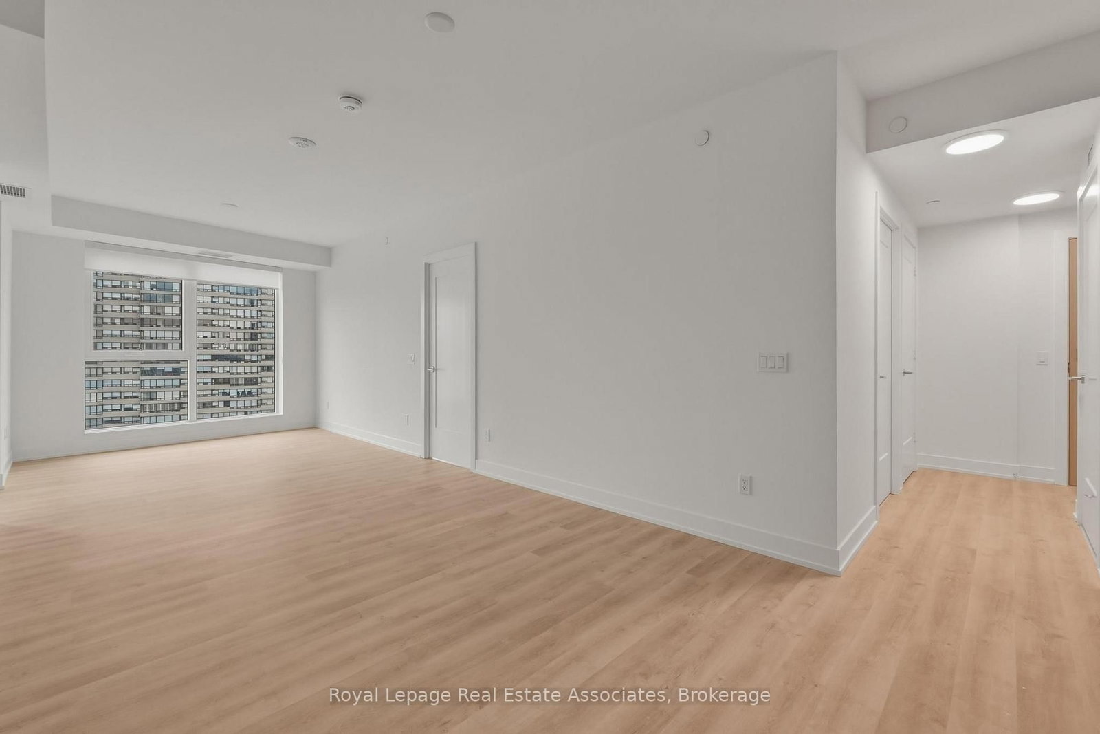 25 Cordova Avenue, Unit 1013 - Photo 5