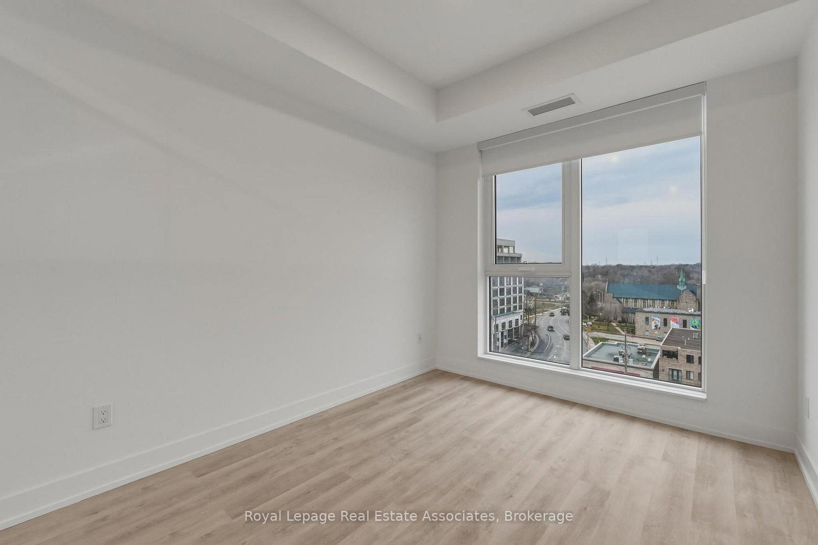 25 Cordova Avenue, Unit 1013 - Photo 9