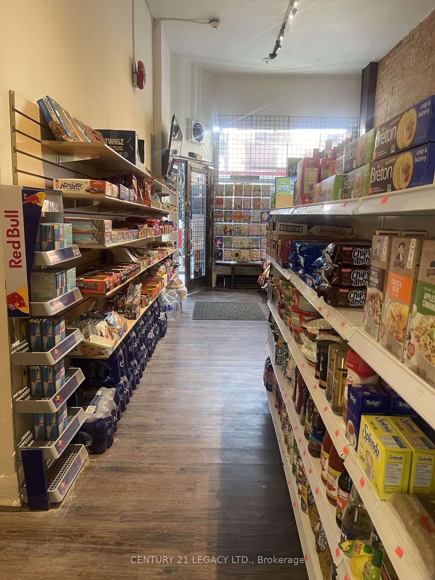 2739 Dundas Street W - Photo 6