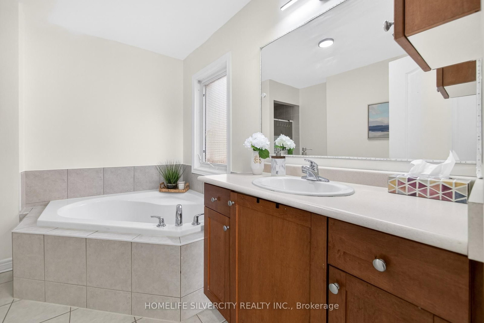 Semi-Detached House for sale at 86 Silent Pond Crescent, Brampton, Ontario, L6V 4R6 - Madoc - MLS: W12997884