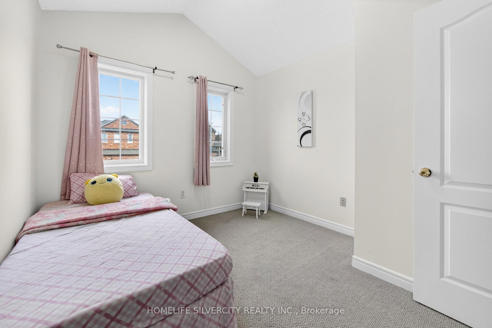 Semi-Detached House for sale at 86 Silent Pond Crescent, Brampton, Ontario, L6V 4R6 - Madoc - MLS: W12997884