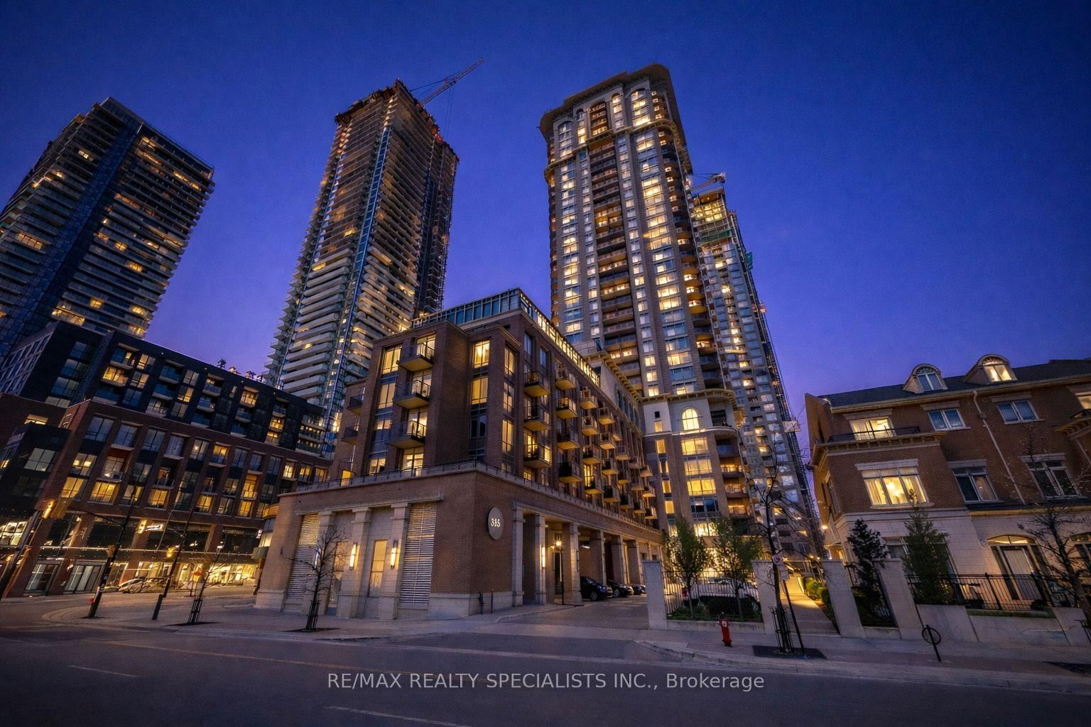 385 Prince Of Wales Drive, Unit 520