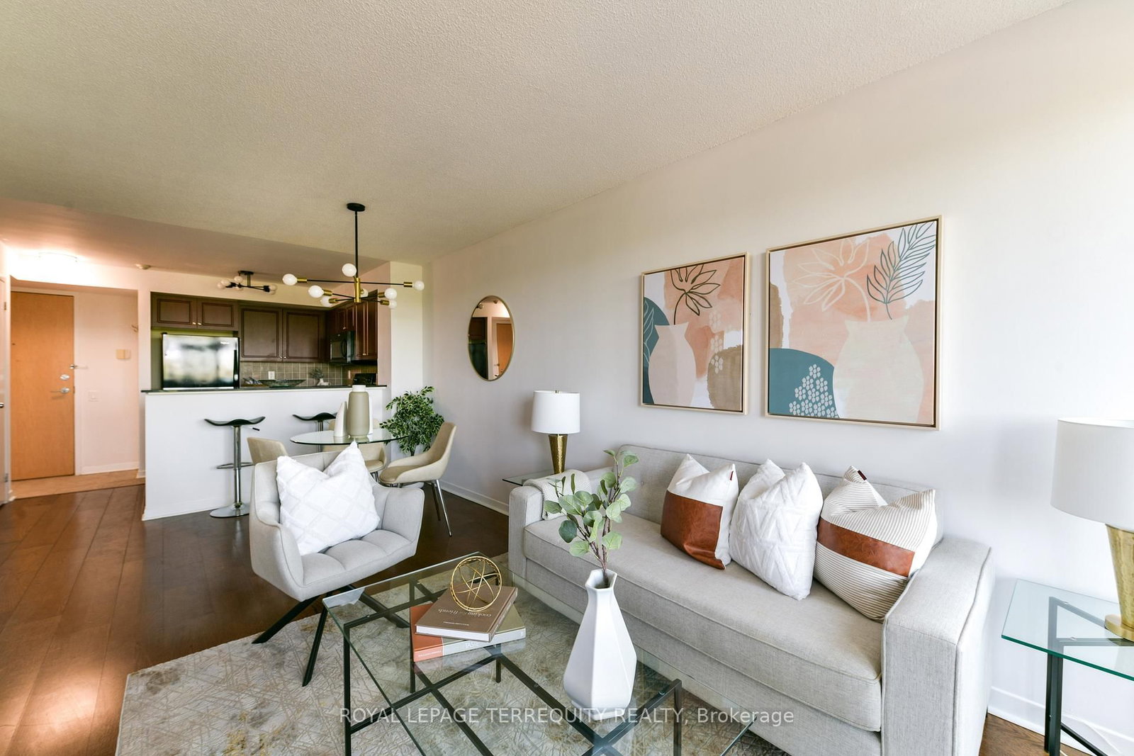 1040 The Queensway, Unit 705 - Photo 11