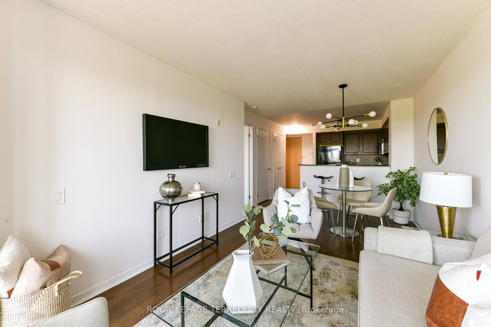 1040 The Queensway, Unit 705 - Photo 14