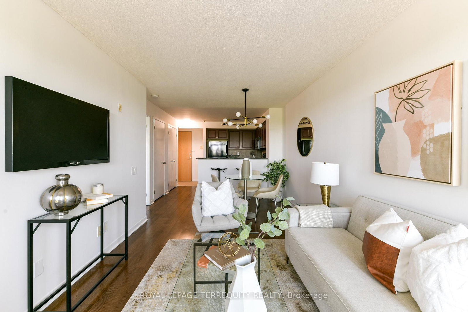 1040 The Queensway, Unit 705 - Photo 15