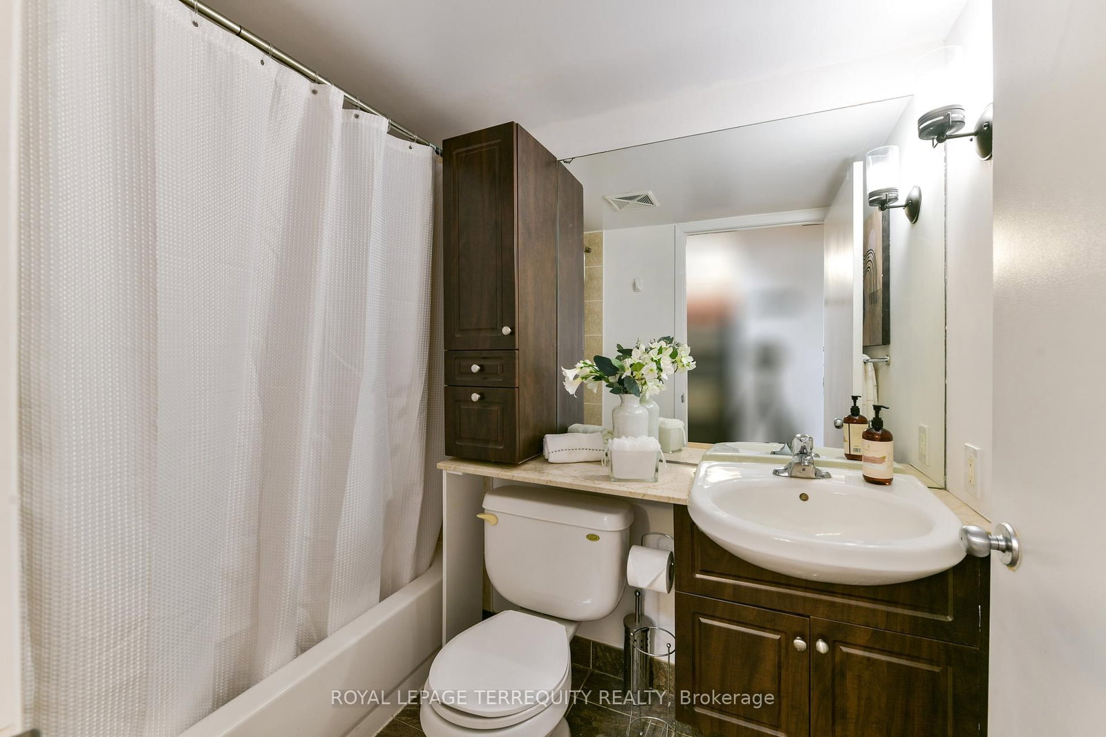 1040 The Queensway, Unit 705 - Photo 34